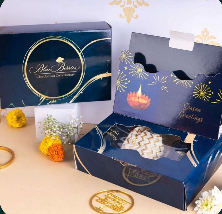 Festive Cranberry & Chocolate Delight Box